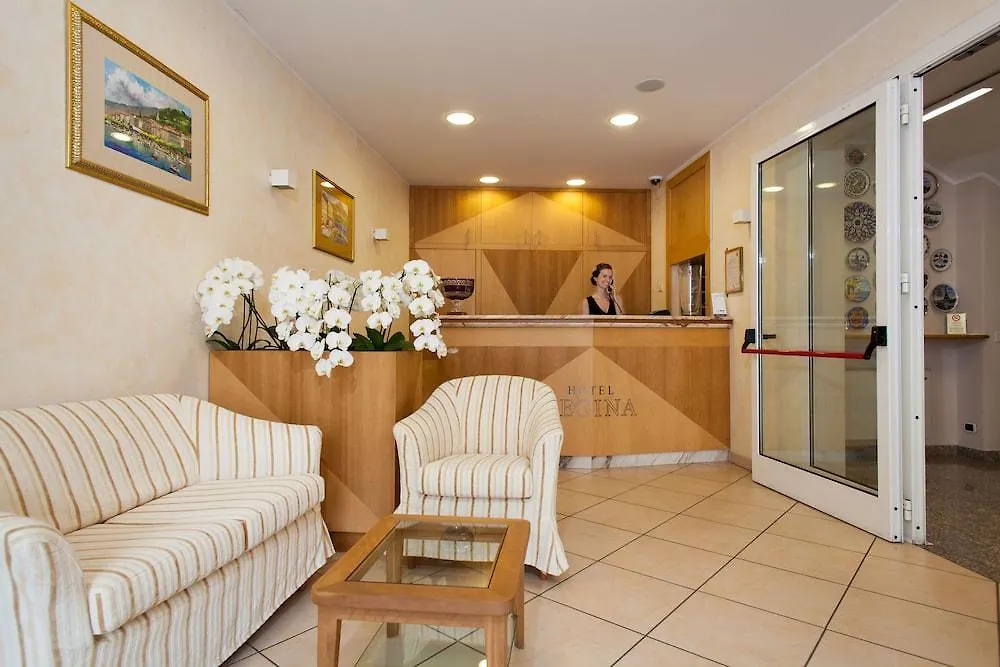 גראבדונה Hotel Regina 3*,  איטליה