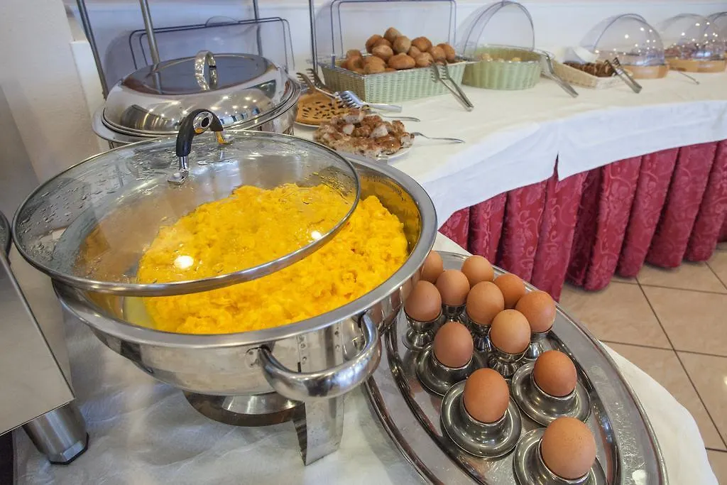 Hotel Regina Gravedona